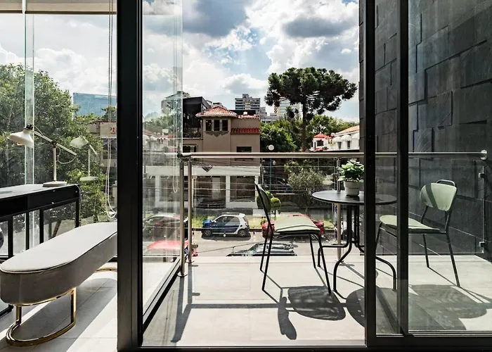Twin For Groups Near Dining & Culture Apartment *